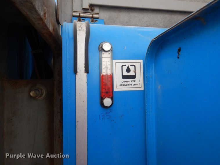 image for item DP5438 1998 Genie S40  boom lift