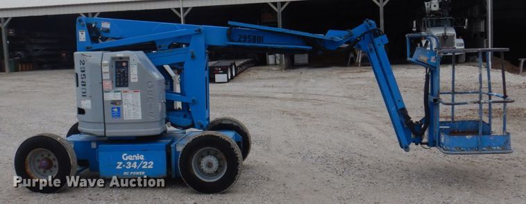 image for item DP5440 1999 Genie Z34/22  boom lift