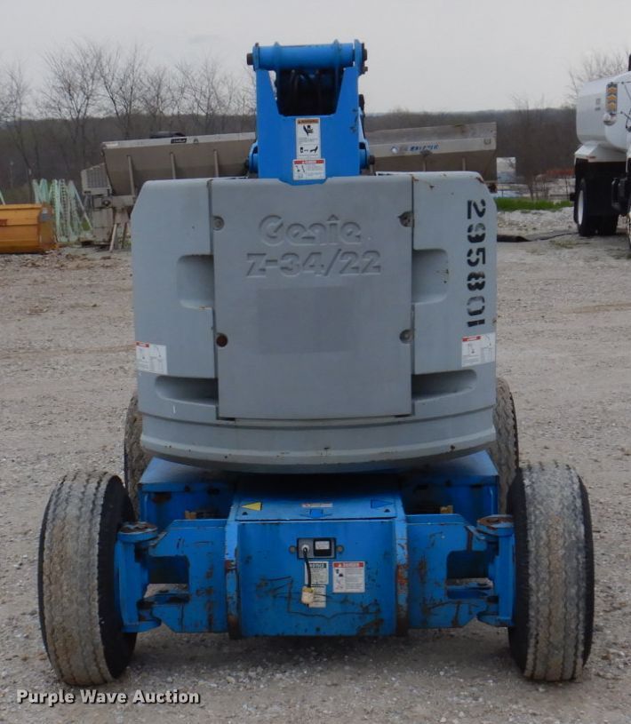 image for item DP5440 1999 Genie Z34/22  boom lift