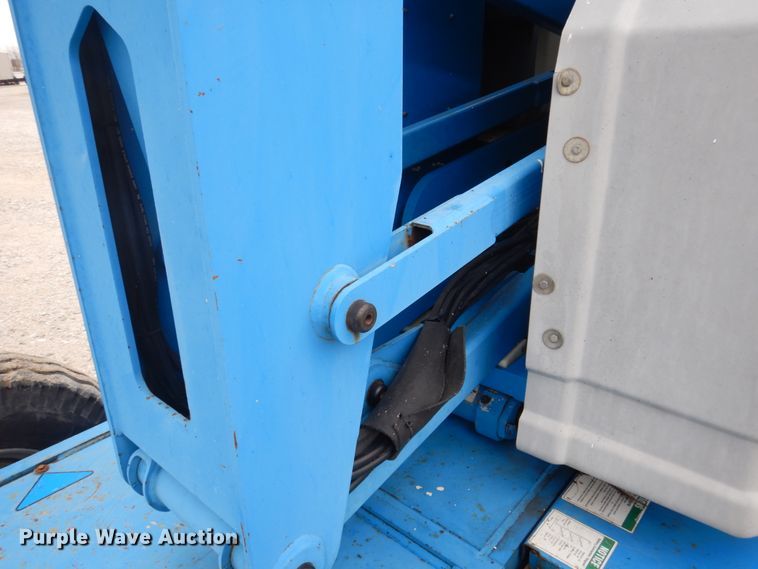 image for item DP5440 1999 Genie Z34/22  boom lift