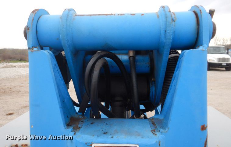 image for item DP5440 1999 Genie Z34/22  boom lift