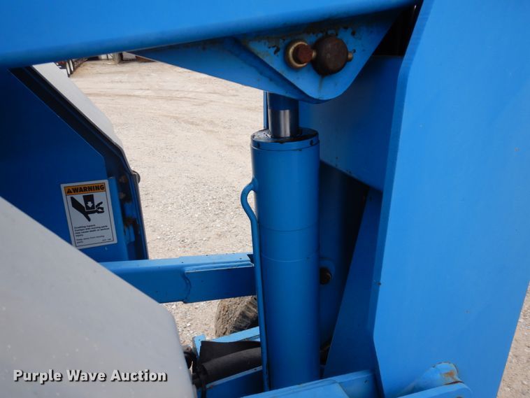 image for item DP5440 1999 Genie Z34/22  boom lift