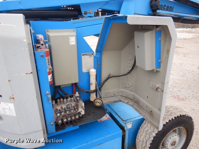 image for item DP5440 1999 Genie Z34/22  boom lift