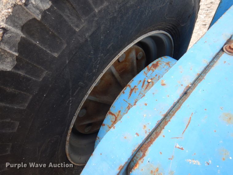 image for item DP5440 1999 Genie Z34/22  boom lift