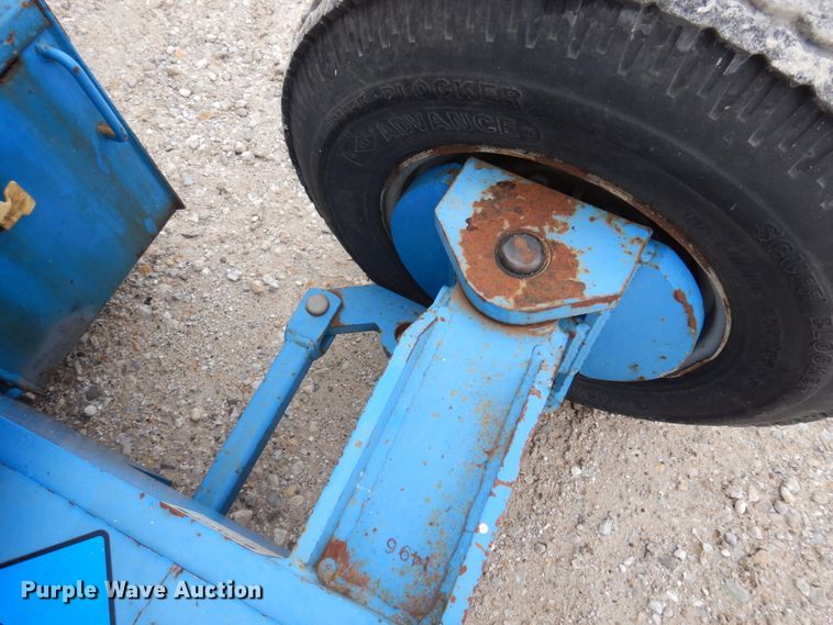 image for item DP5440 1999 Genie Z34/22  boom lift