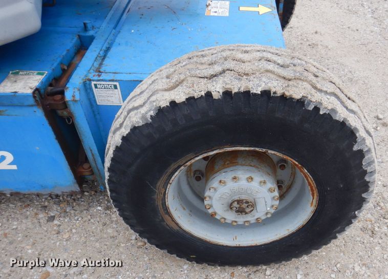 image for item DP5440 1999 Genie Z34/22  boom lift