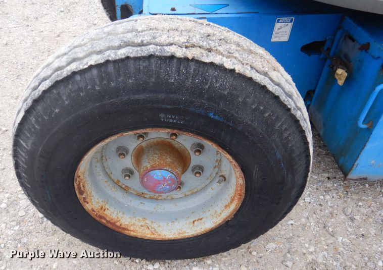 image for item DP5440 1999 Genie Z34/22  boom lift