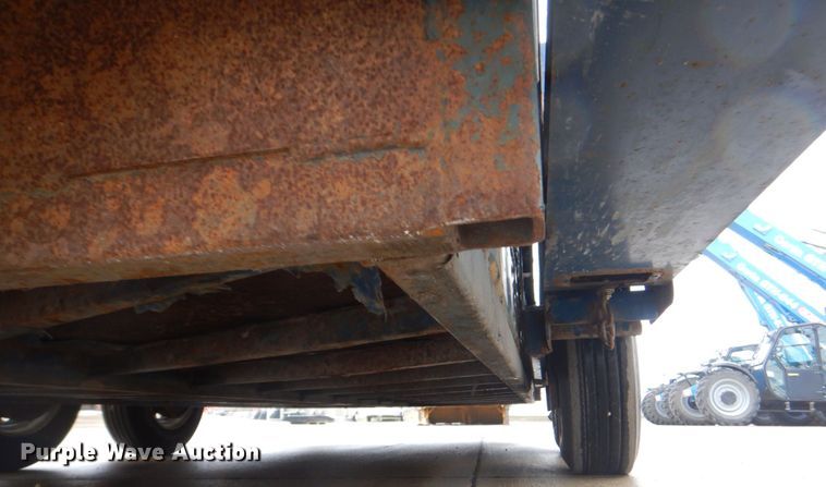 image for item DS8003 2015 B-B trailer  equipment trailer