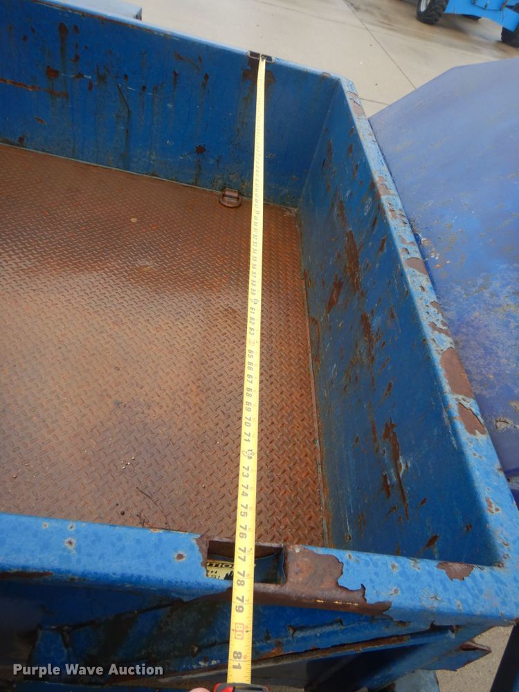 image for item DS8003 2015 B-B trailer  equipment trailer