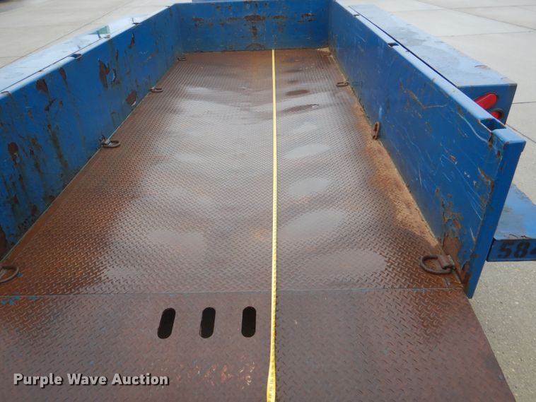 image for item DS8003 2015 B-B trailer  equipment trailer