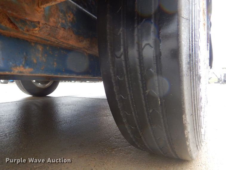 image for item DS8003 2015 B-B trailer  equipment trailer