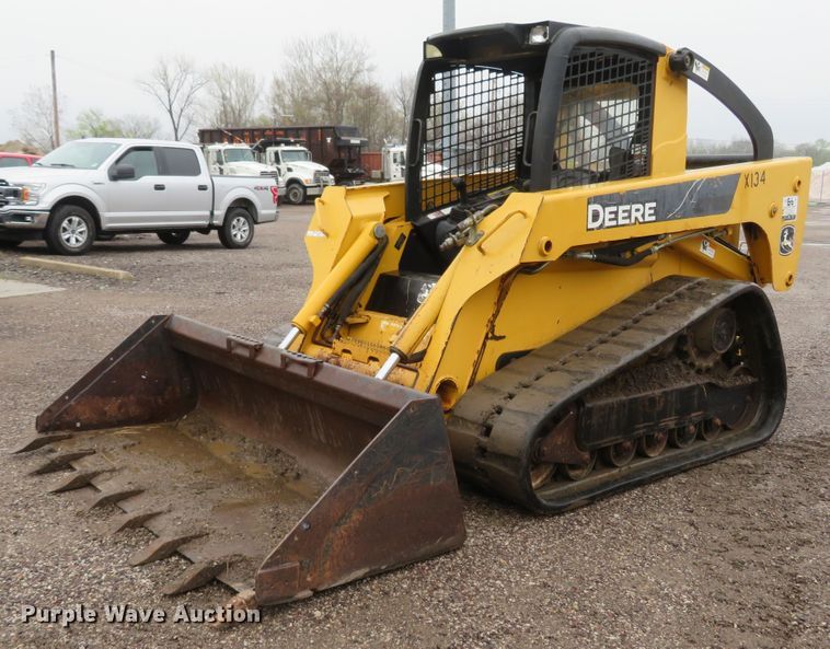 image for item FB9790 2008 John Deere CT332  tracked skid steer loader