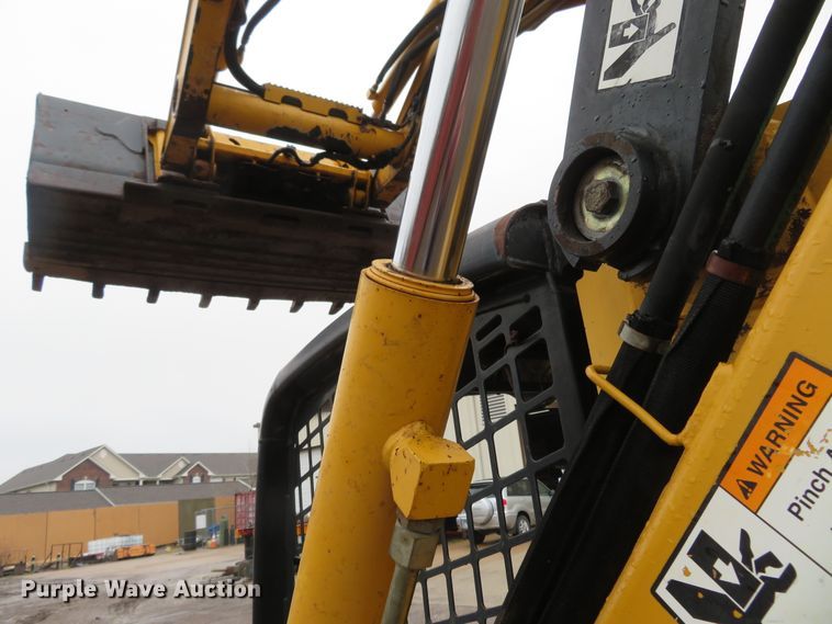 image for item FB9790 2008 John Deere CT332  tracked skid steer loader