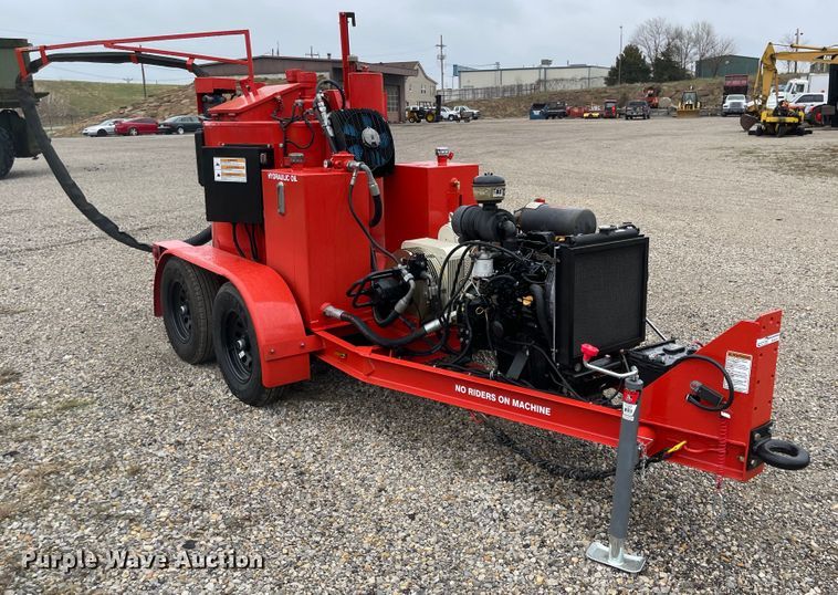 image for item FV9474 2015 Crafco SS125DC  melter applicator