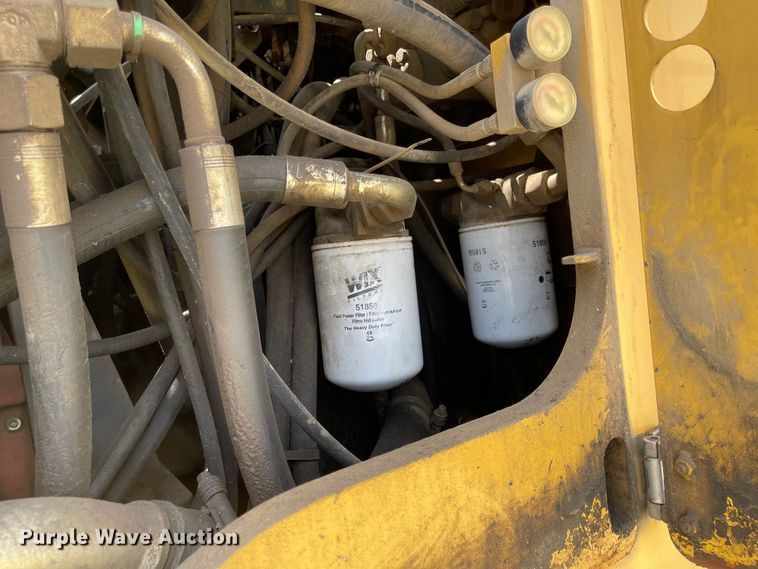 image for item FV9485 1999 Caterpillar PM-200  milling machine