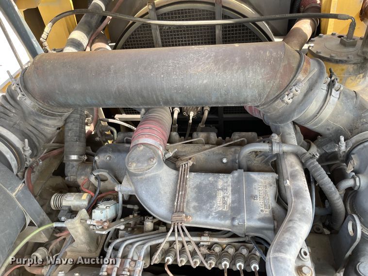 image for item FV9485 1999 Caterpillar PM-200  milling machine