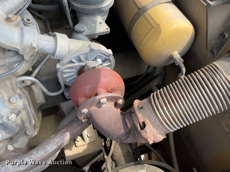 image for item FV9485 1999 Caterpillar PM-200  milling machine