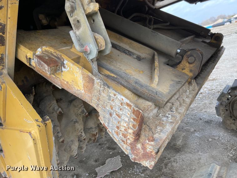 image for item FV9485 1999 Caterpillar PM-200  milling machine