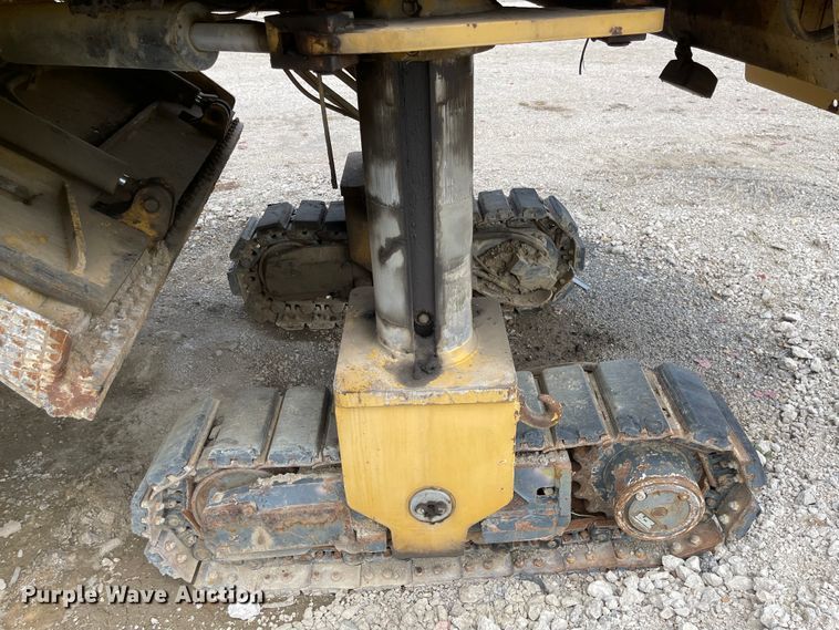 image for item FV9485 1999 Caterpillar PM-200  milling machine