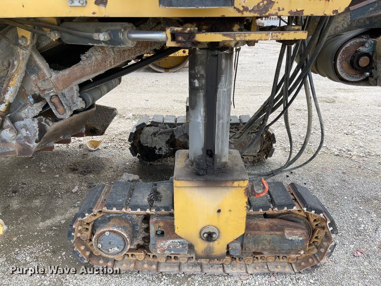 image for item FV9485 1999 Caterpillar PM-200  milling machine