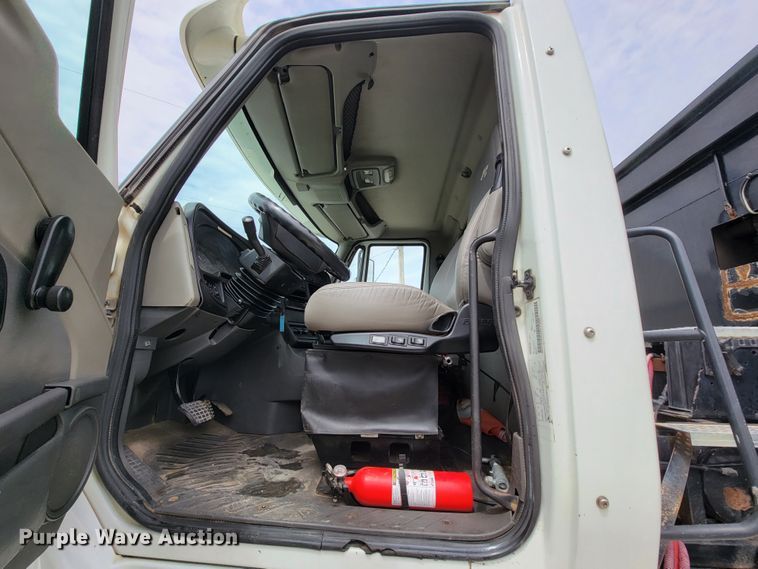 image for item HF9342 2012 International ProStar Plus  dump truck