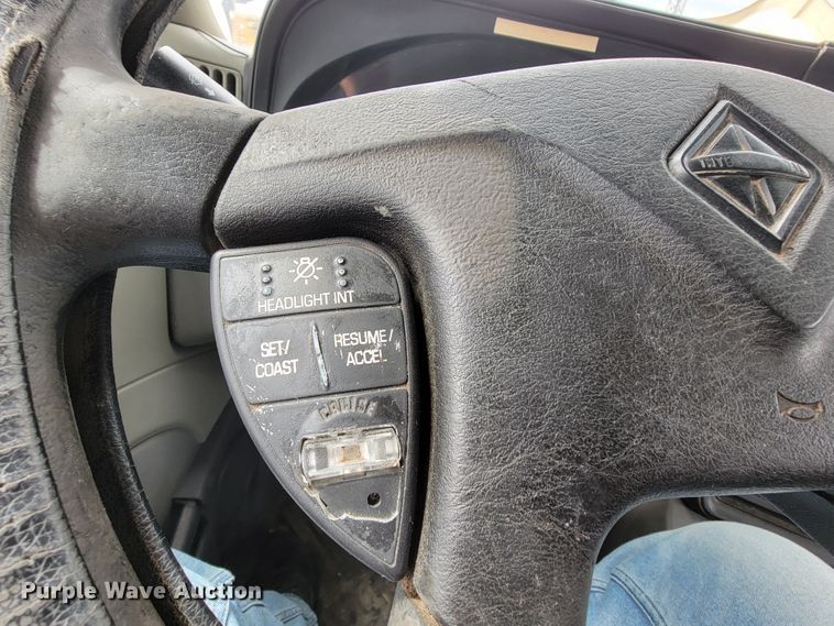 image for item HF9342 2012 International ProStar Plus  dump truck