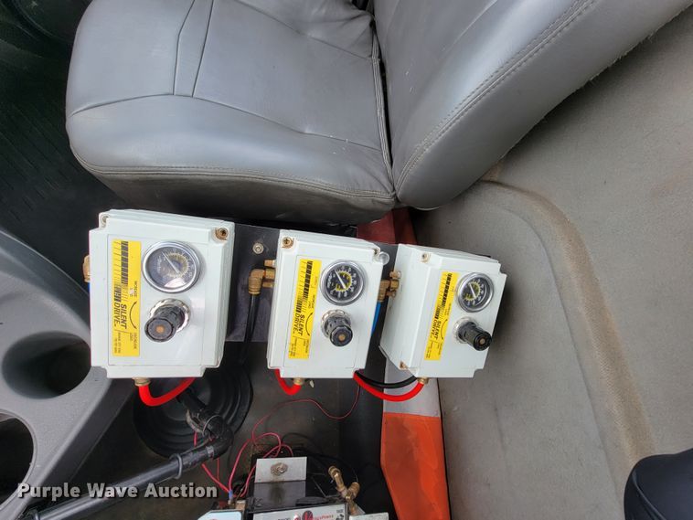 image for item HF9342 2012 International ProStar Plus  dump truck