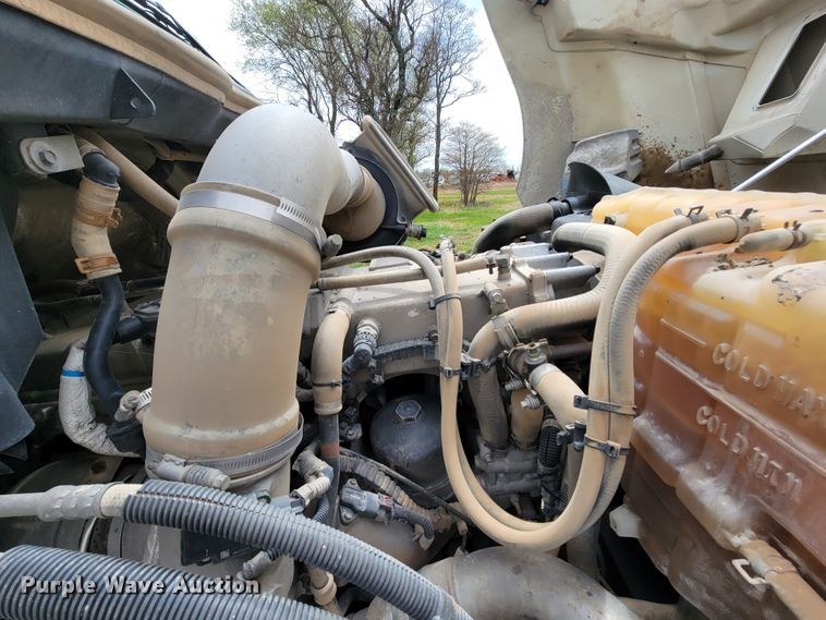 image for item HF9342 2012 International ProStar Plus  dump truck