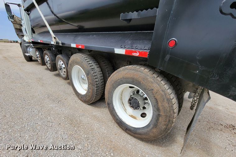 image for item HF9342 2012 International ProStar Plus  dump truck