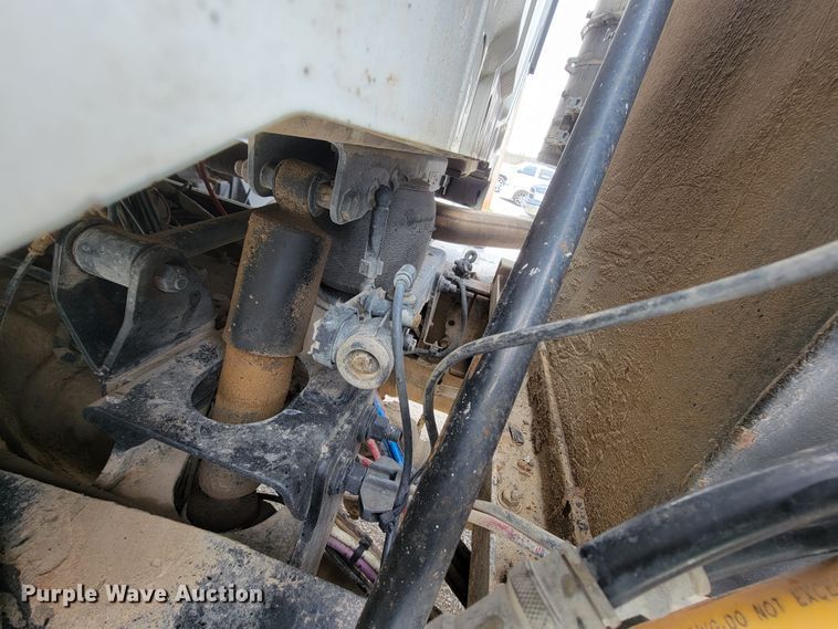 image for item HF9342 2012 International ProStar Plus  dump truck