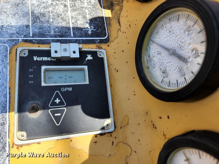 image for item HK9459 2000 Vermeer D24X40A  directional boring unit