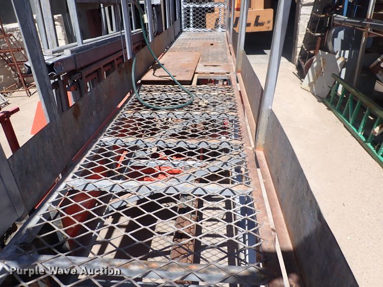 image for item HR9884 EZ Scaffold Quick-Lift  power scaffolding