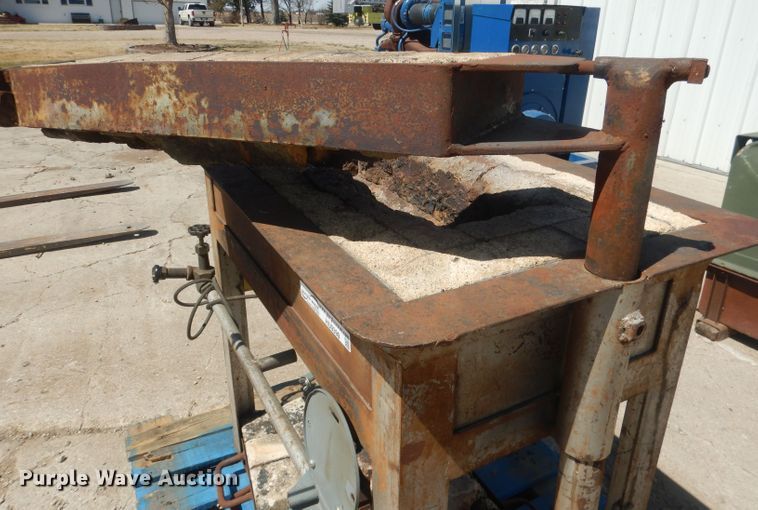 image for item HU9399 (2) forges