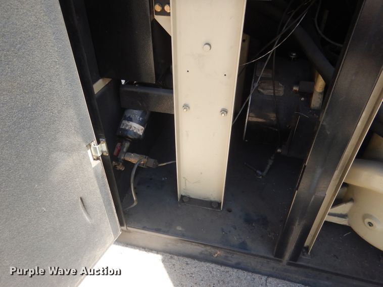 image for item HU9400 Ingersoll Rand IRN50HCC  air compressor