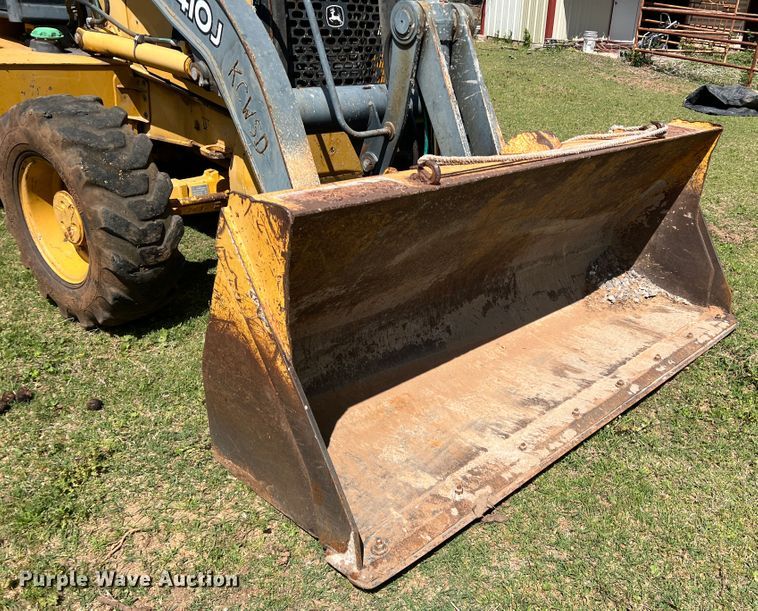 image for item IG9421 2010 John Deere 410J  backhoe
