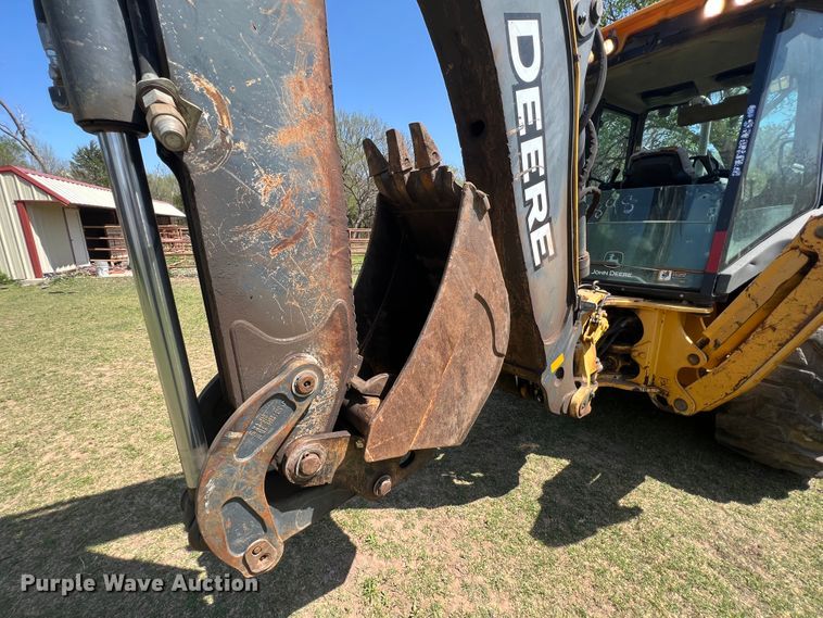 image for item IG9421 2010 John Deere 410J  backhoe