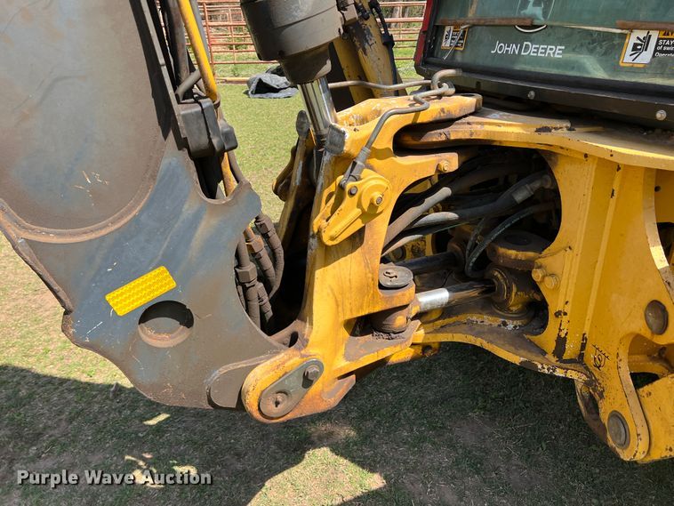 image for item IG9421 2010 John Deere 410J  backhoe