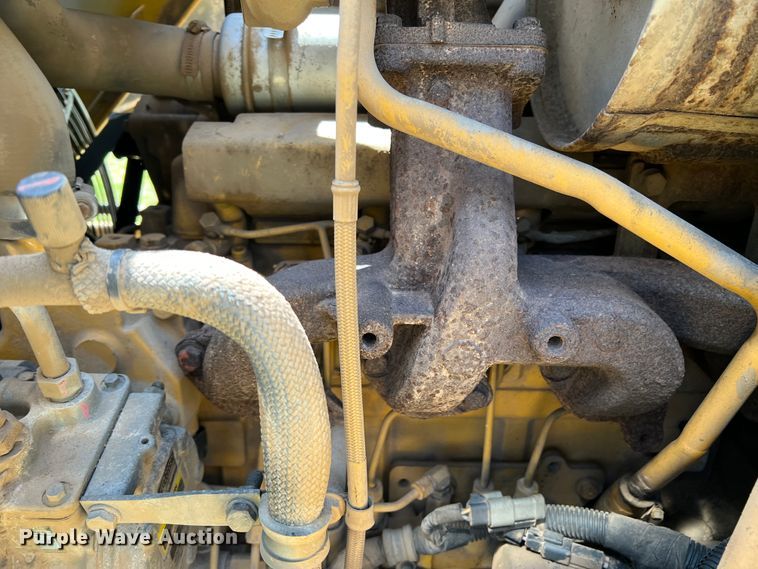 image for item IG9421 2010 John Deere 410J  backhoe