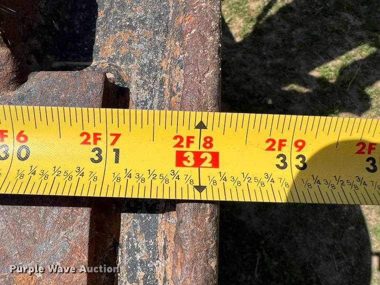 image for item IG9422 JCB JS145LC  excavator