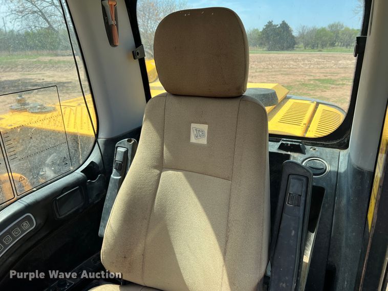 image for item IG9422 JCB JS145LC  excavator