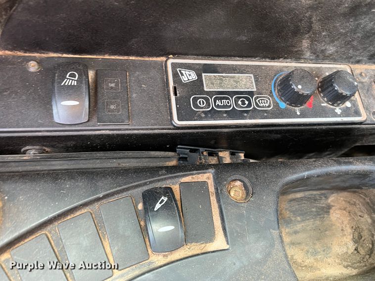 image for item IG9422 JCB JS145LC  excavator