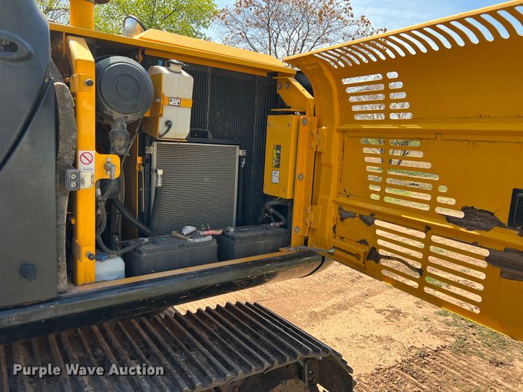 image for item IG9422 JCB JS145LC  excavator