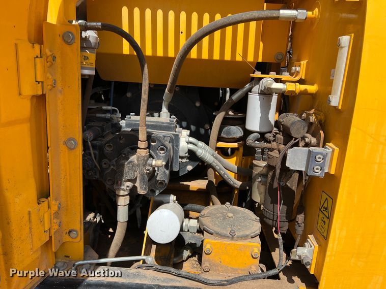 image for item IG9422 JCB JS145LC  excavator