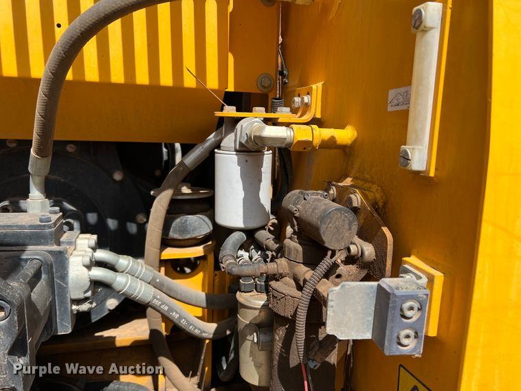 image for item IG9422 JCB JS145LC  excavator