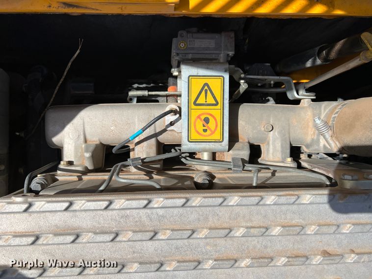 image for item IG9422 JCB JS145LC  excavator