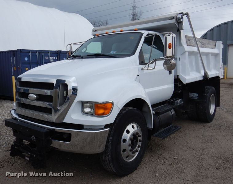 image for item IM9945 2008 Ford F750  dump truck