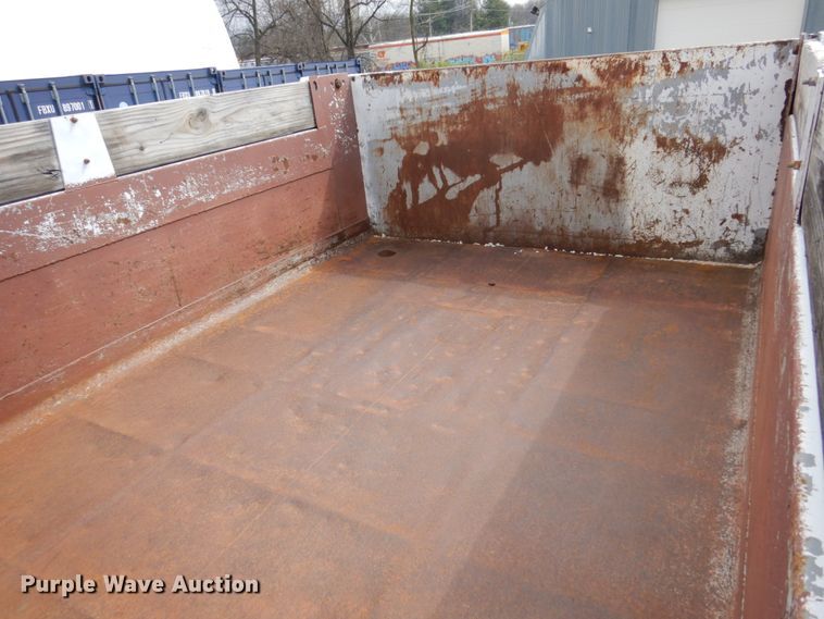 image for item IM9945 2008 Ford F750  dump truck