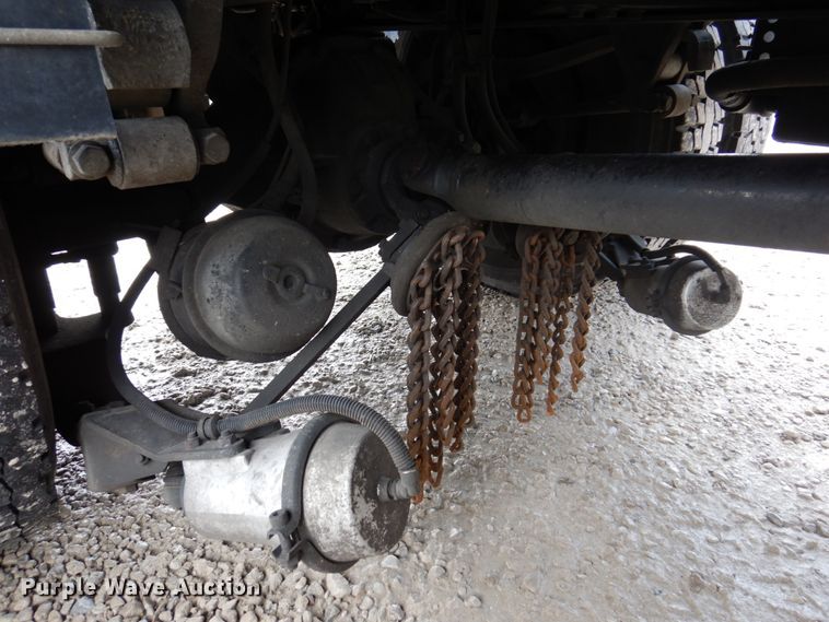 image for item IM9945 2008 Ford F750  dump truck