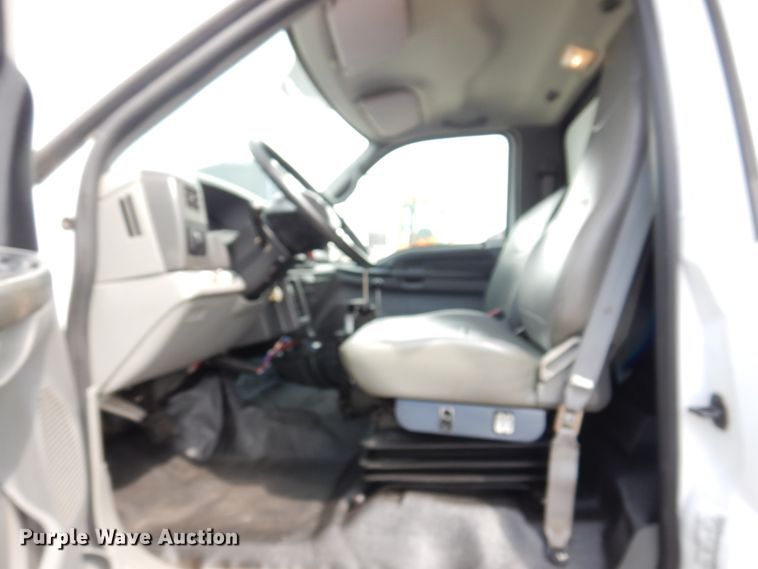 image for item IM9945 2008 Ford F750  dump truck