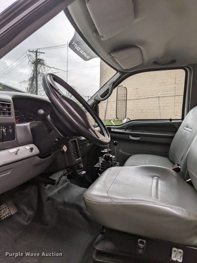 image for item IM9945 2008 Ford F750  dump truck